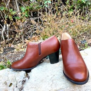 Vionic, Upright Taber, #322, Size 10, Color Toffee